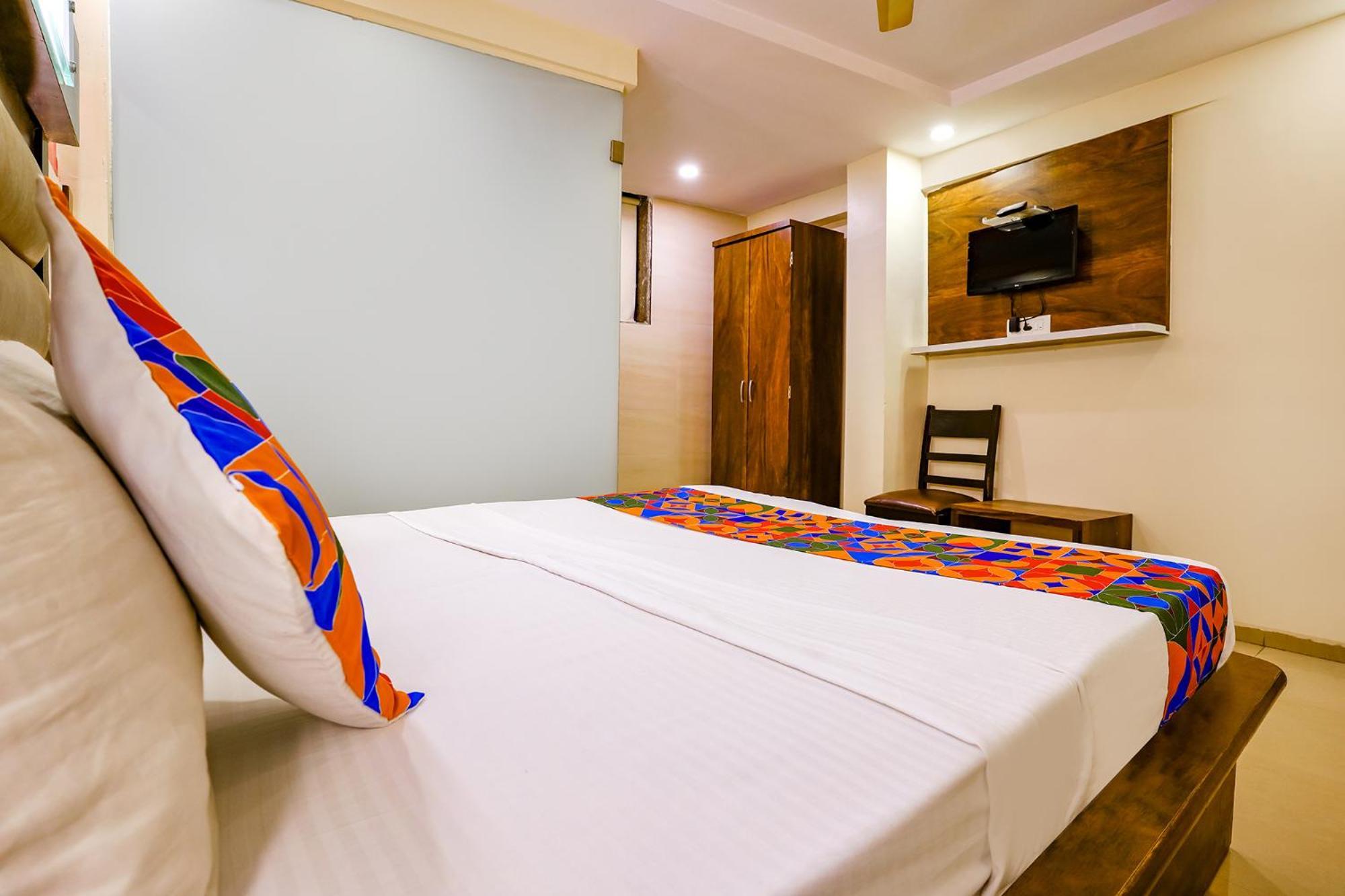 Hotel Naivedhya By Kwality Inn Thane Exterior photo