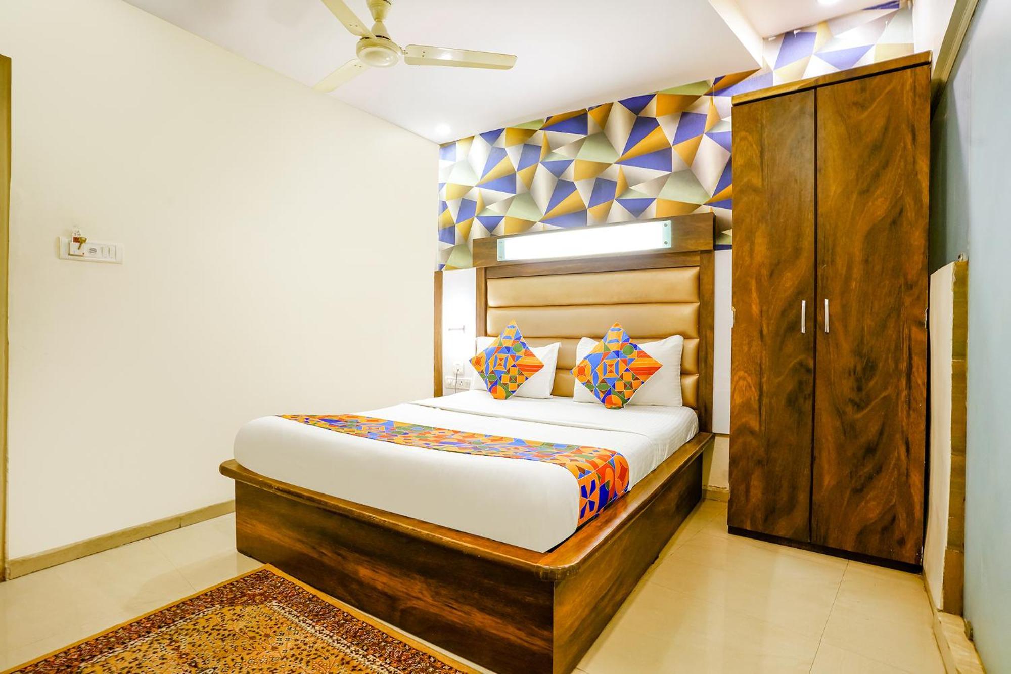Hotel Naivedhya By Kwality Inn Thane Exterior photo