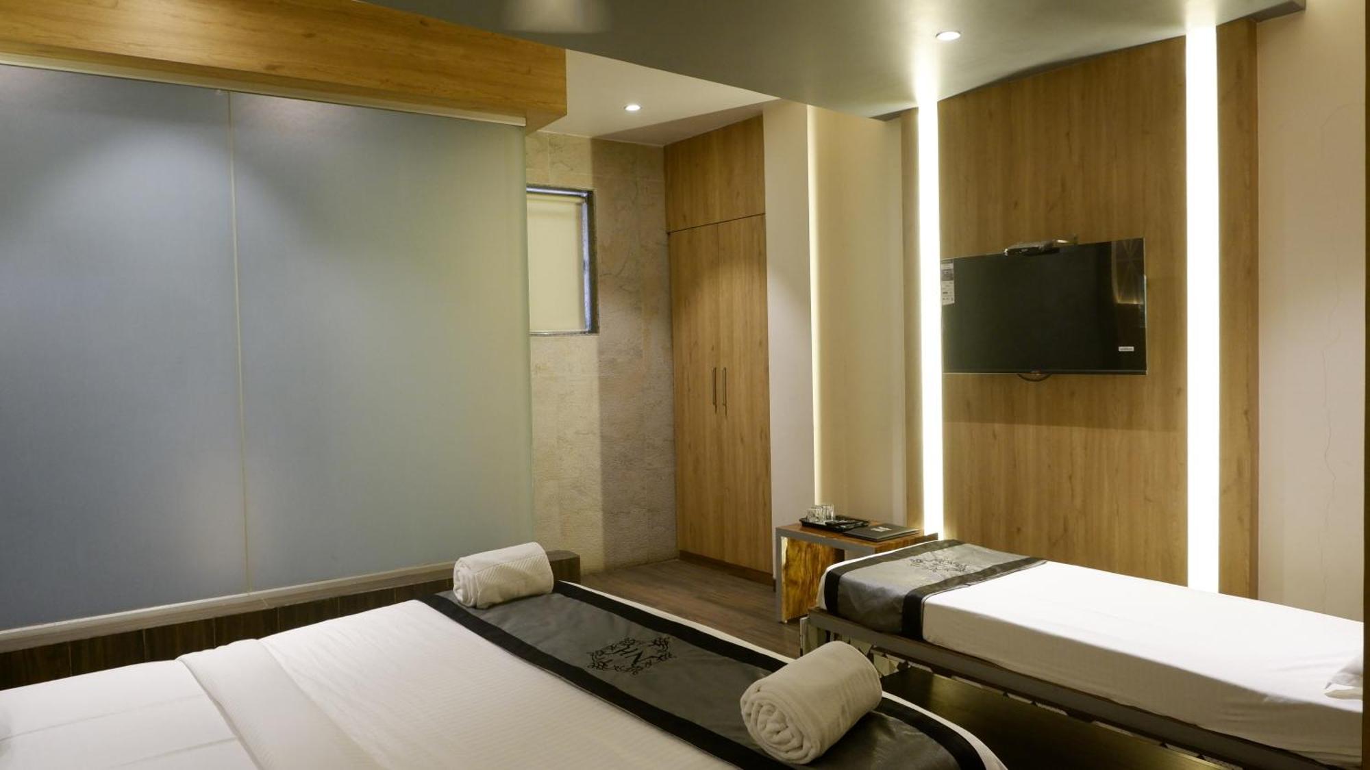 Hotel Naivedhya By Kwality Inn Thane Exterior photo